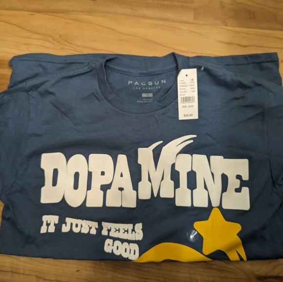 Volcom NWT size small - Picture 2 of 3